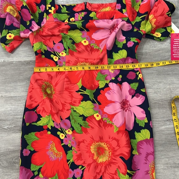 Trina Turk NWT Kanan Square Neck Ruffle Sleeve Shift Dress - Picture 9 of 9